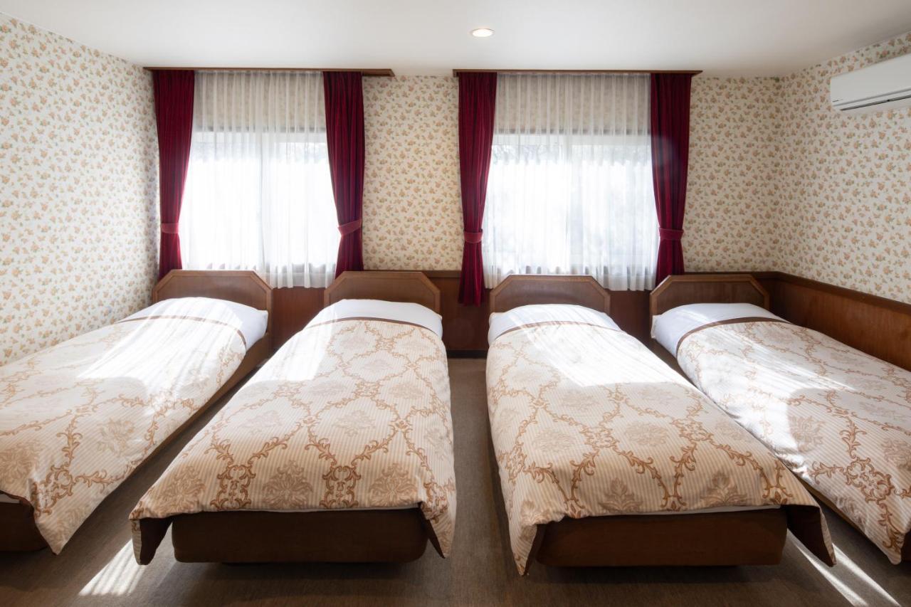 Pension Candytuft Каруидзава Экстерьер фото